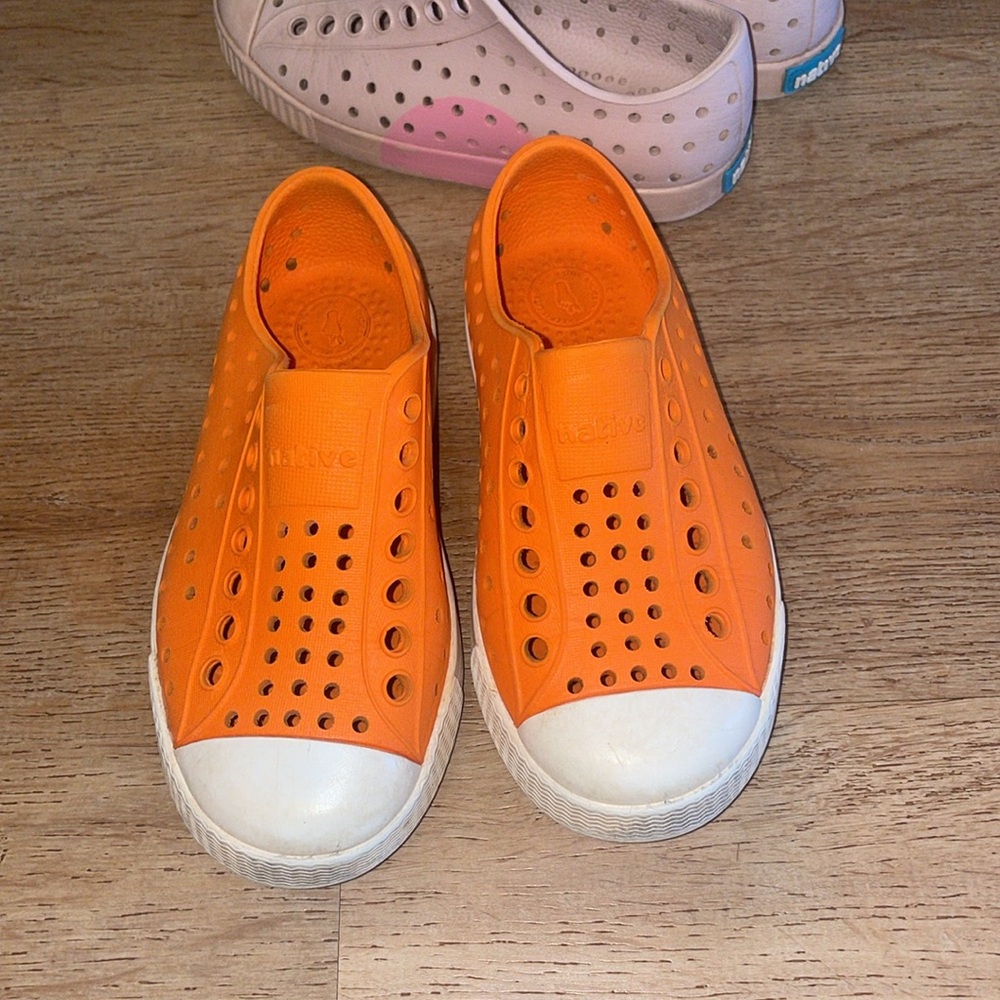 Natives size 9